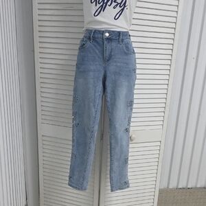 Cato Light Blue Cropped Jeans